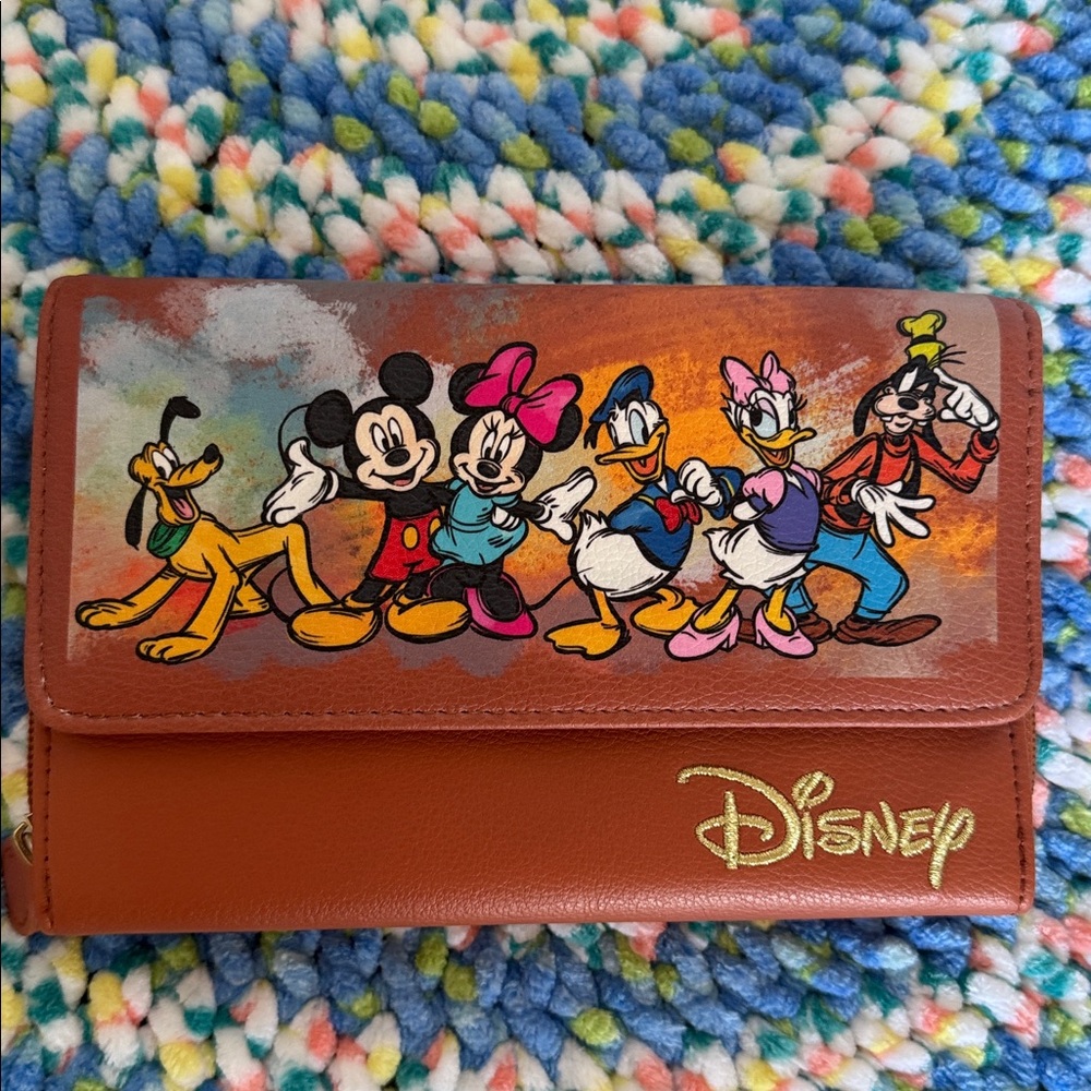 Disney Bradford Exchange Masterpiece of Magic Wallet